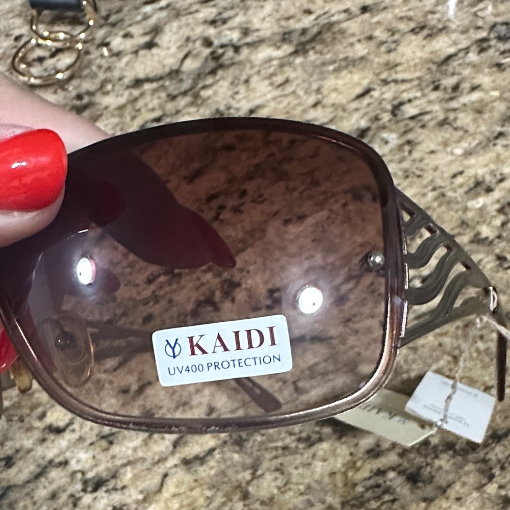 Women's Brown Sunglasses - Picture 4 of 4
